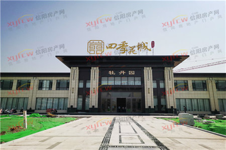 市中华西小区3室2厅1卫107m2简单装修